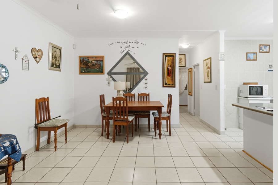 2 Bedroom Property for Sale in Admirals Park Western Cape